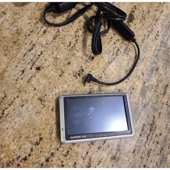 Garmin Nuvi 1350 Series Portable GPS Navigator with GTM 26 cord - Picture 1 of 8